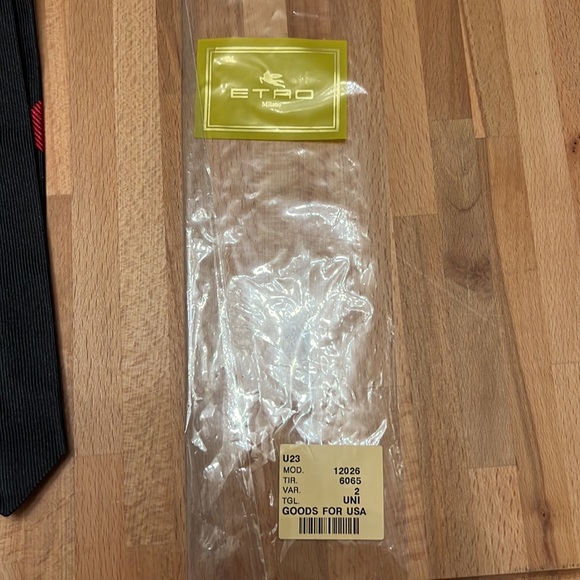 Etro Men’s Tie - Picture 4 of 5